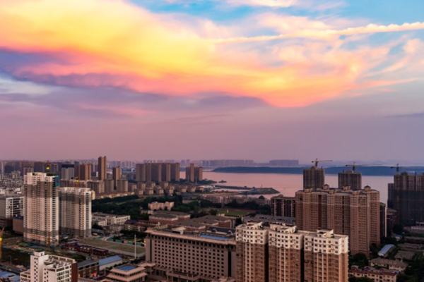 政策背景下的智能建筑低碳減排發(fā)展！(圖1)